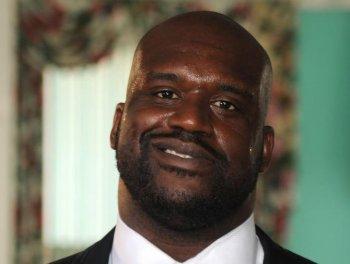 Shaquille O'Neal Signs with Boston Celtics