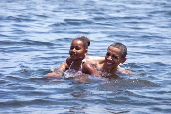 Obama Swims in Gulf Coast Water After BP Oil Spill