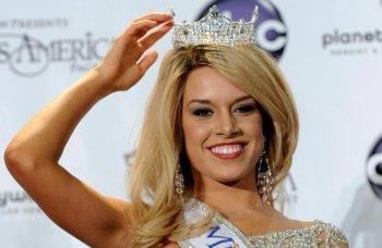 Teresa Scanlan, Miss Nebraska, Wins Miss America 2011