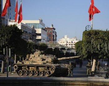 Tunisian Interim Government Forms Amidst Chaos