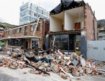 Christchurch, New Zealand Earthquake: Aftershocks Hamper Rescue Teams