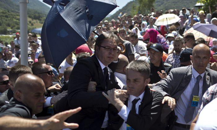 Serbia PM Attacked at Srebrenica Ceremonies