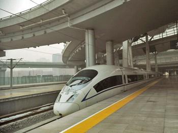 China’s High-Speed Rail Sets Speed Records, Ignores Safety