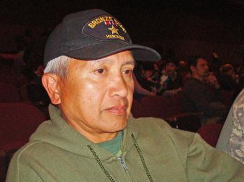 Purple Heart War Veteran Enjoys Shen Yun’s Message of Peace