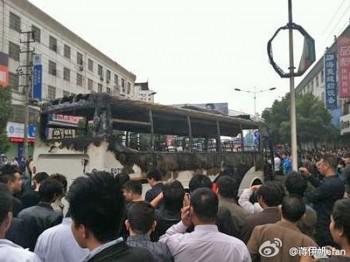 Sewing Machine Tax Protest Turns Violent in Zhejiang