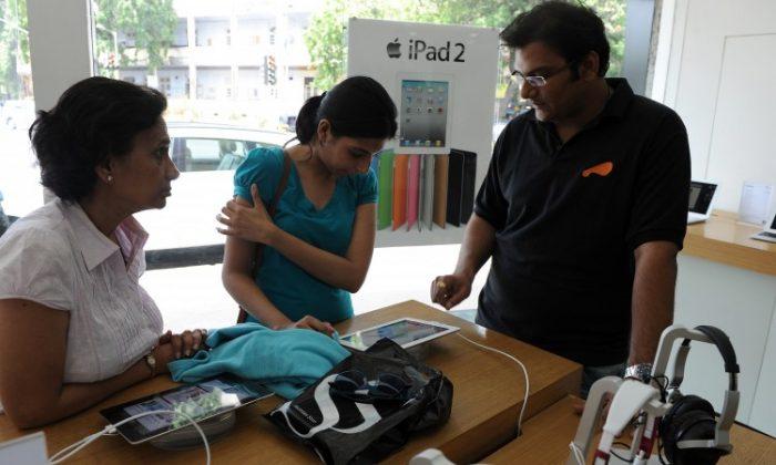 Apple: Gaining Foothold in India
