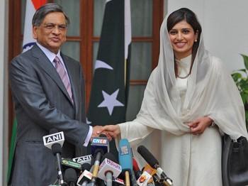 Pakistan and India to Ease Control of Trade and Travel