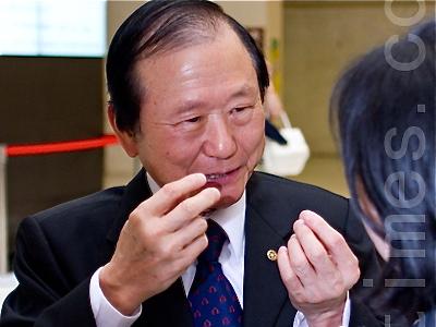 Company Chairman: Shen Yun ‘Brightens my life’