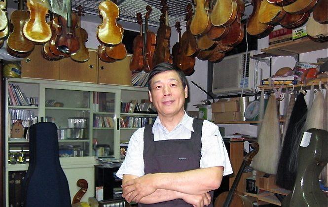 Violin Restoration Master Deeply Moved by Shen Yun