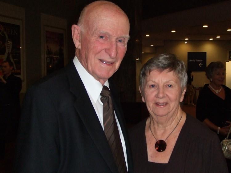 Sir Murray Halberg: Shen Yun ‘Absolutely stunning’