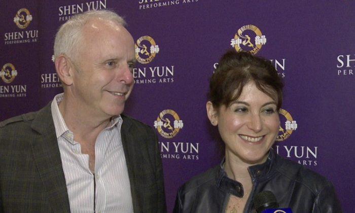 Business Owners Discuss ‘Divinity’ of Shen Yun