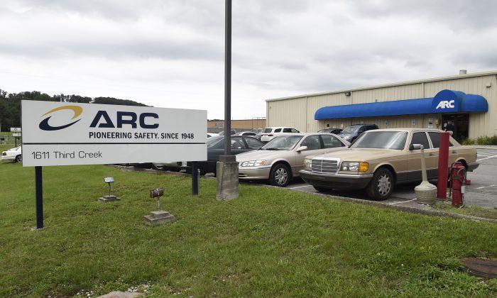 US Turns Up Pressure on Air Bag Inflator Company That Refuses a Recall Despite Deaths, Injuries