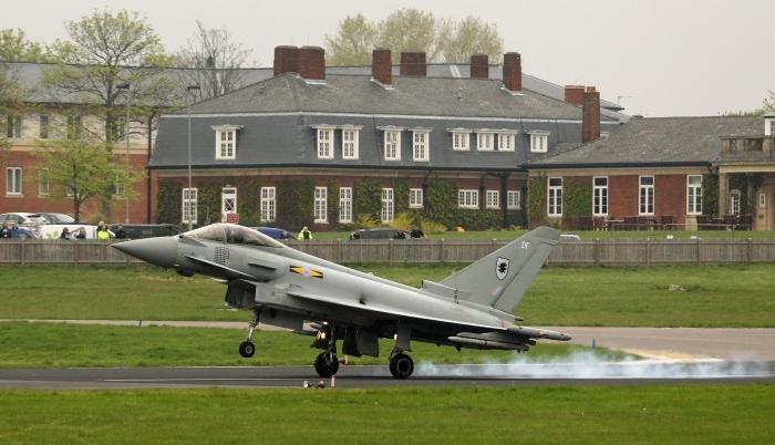 UK Air Force Jets Arrive in London
