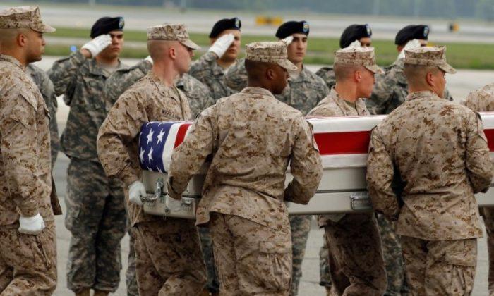 Bodies of Four Soldiers Killed in Afghanistan Return to US (photo)