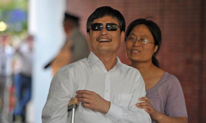 Chen Guangcheng Expected to Arrive at Newark Airport at 6:18 PM