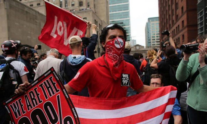 NATO Summit Convenes in Chicago, Drawing Protests