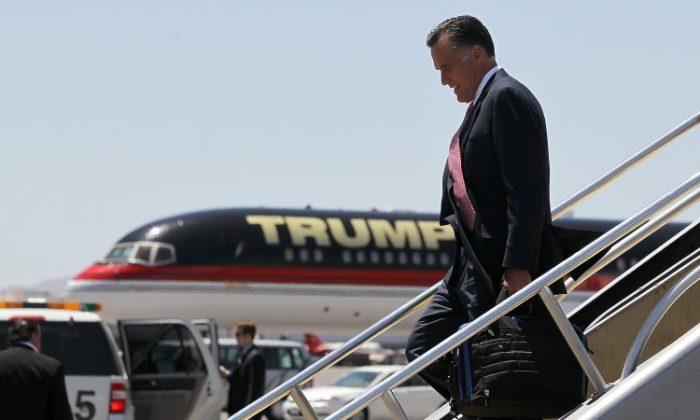 Mitt Romney Campaigns At Local Business In Las Vegas