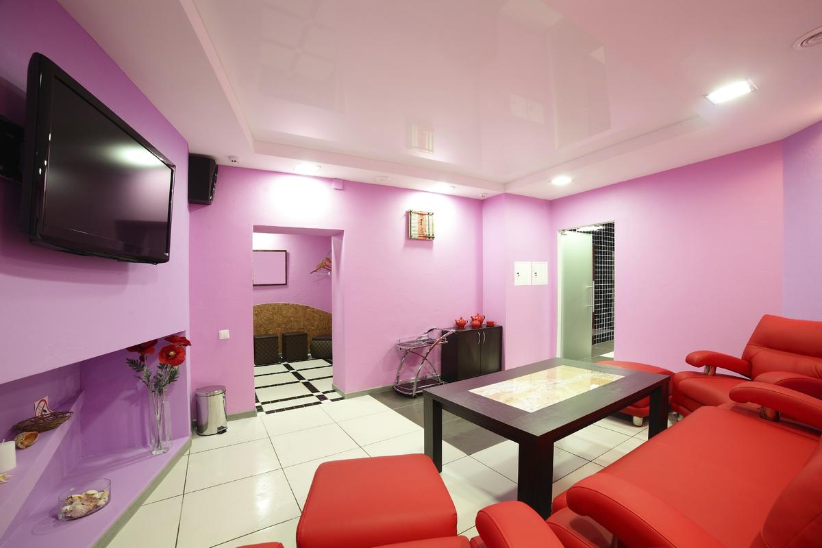 Design Tips For Building the Perfect Ma'am or Man Cave