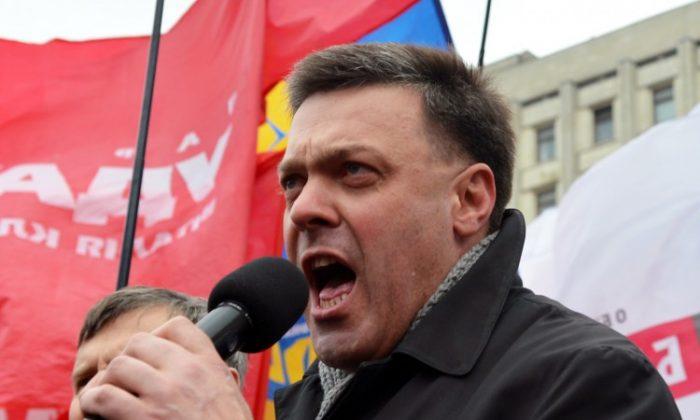 Ukraine Opposition Threatens to Boycott Parliament