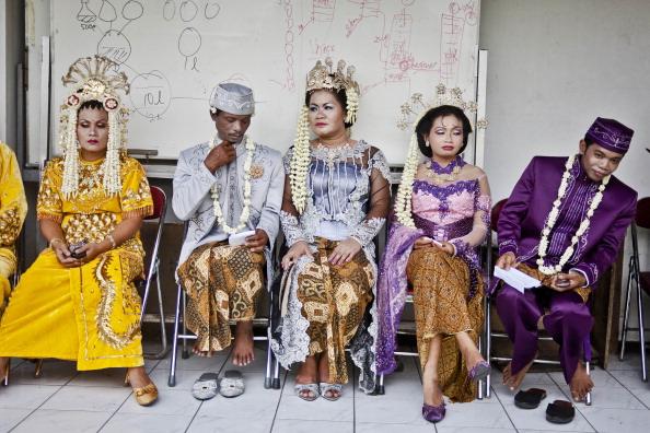 In Photos, Tens of Thousands Get Married on 12/12/12