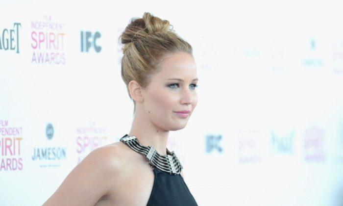 Jennifer Lawrence Bullied: She ‘Threw Them in the Trash Can’