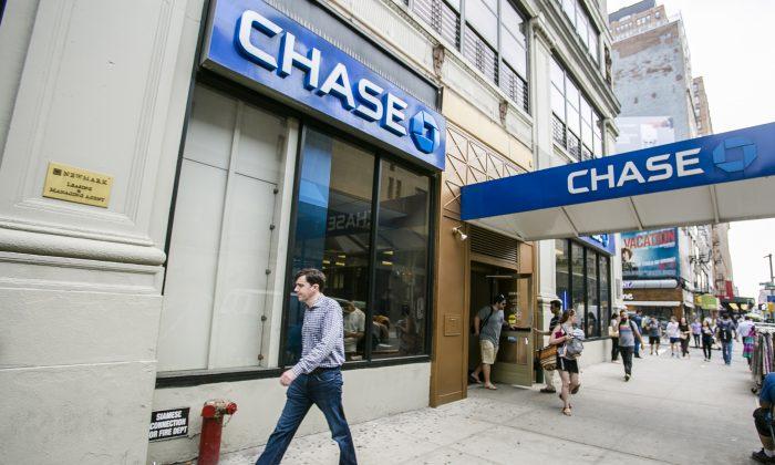 Chase Withdrew Services to Conservative Business One Day After Slate Reporter’s Query