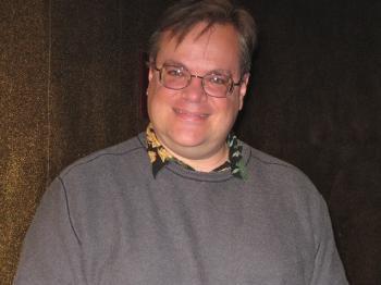 Seasoned Viewer Admires Seamless Transitions and Dance Techniques