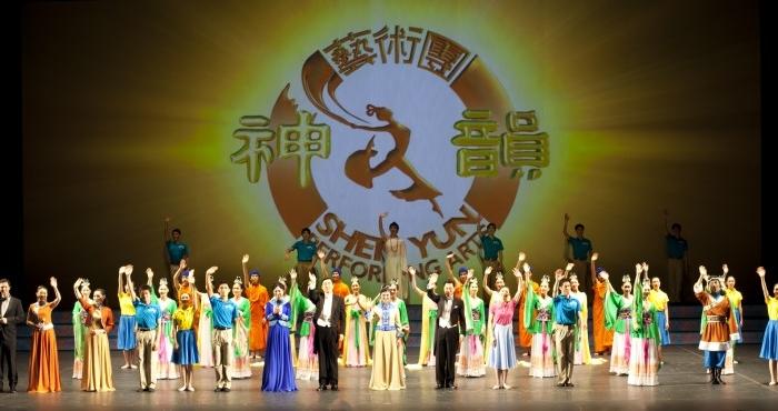 Shen Yun Bids Farewell to Canada