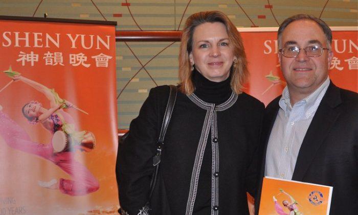 County Head: ‘We’re very fortunate’ to See Shen Yun