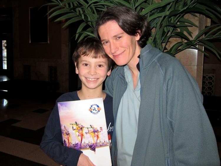 Shen Yun Sold Out in St. Louis