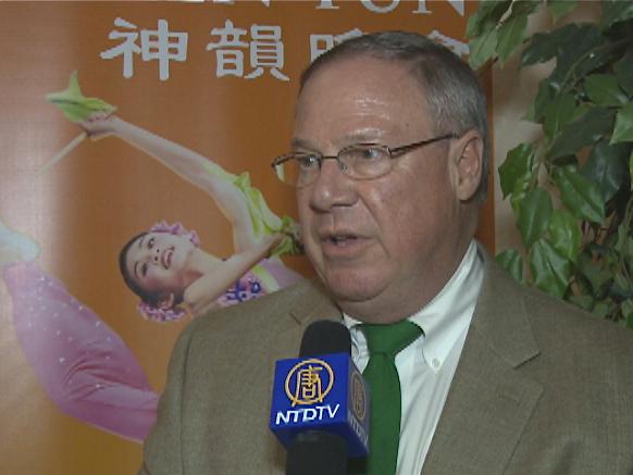 Toledo City Councilor Applauds Shen Yun ‘Absolutely good for this community’