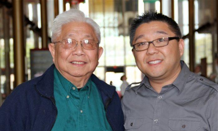 Chinese Father and American Son Find Common Ground in Loving Shen Yun