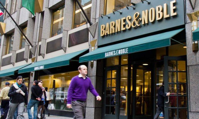 Microsoft Invests $300 Million in Barnes & Noble, Nook