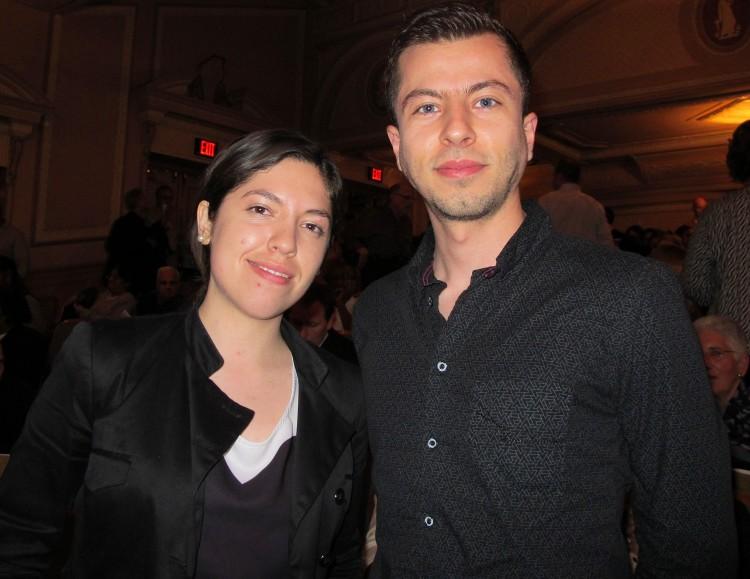 Shen Yun Dancers Enthrall Hispanic Reporters