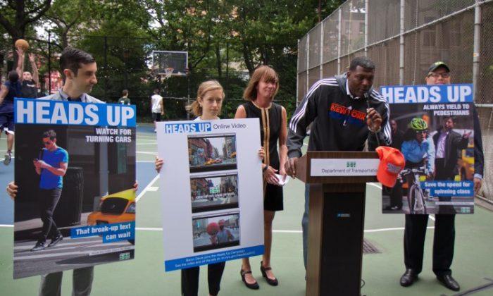Knicks Help With Road Safety Reminders