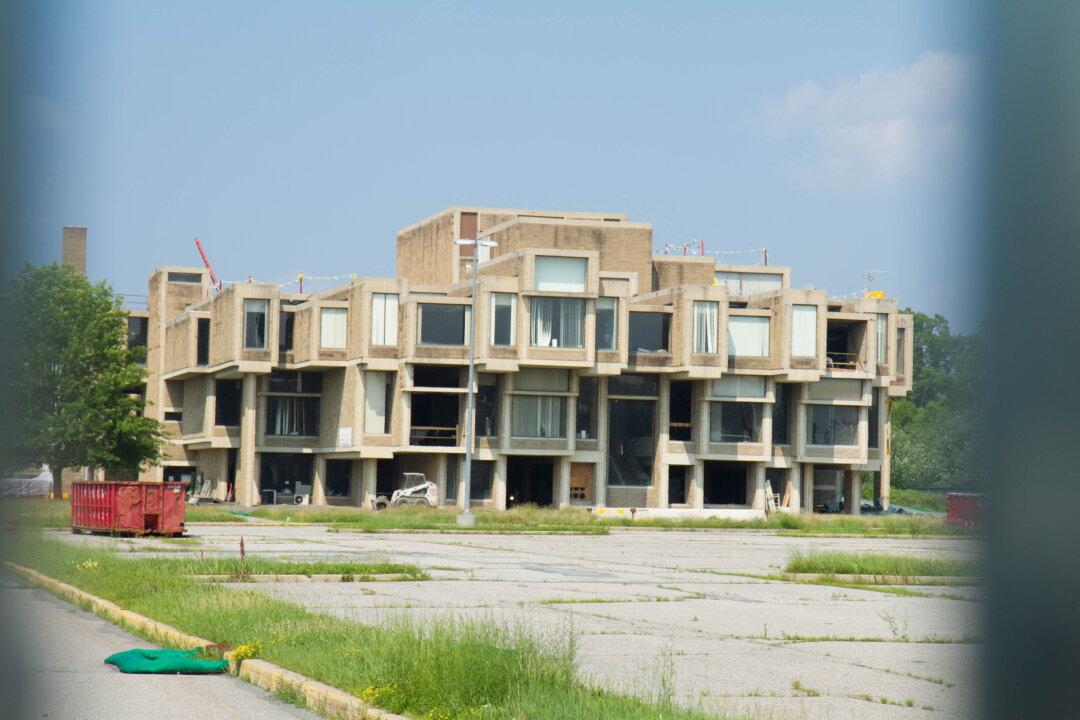 Demolition to Continue on OC Government Building