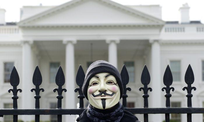 Anonymous Just Might Be Losing Its ‘War’ Against ISIS: Reports
