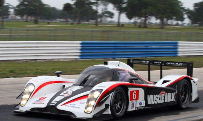 Simon Pagenaud Back to ALMS With Muscle Milk Pickett Racing