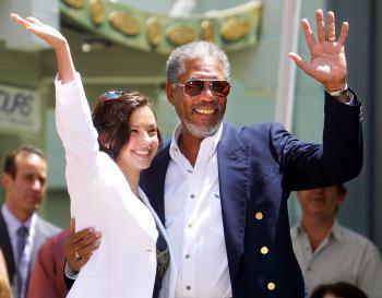 Morgan Freeman, Ashley Judd, Harry Connick Jr .Could Reunite in ‘Dolphin Tale’