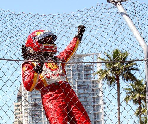 Helio Castroneves Wins IndyCar St. Petersburg Grand Prix With Speed, Strategy