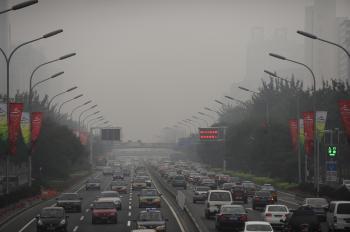 Beijing Air’s Quality More ‘Hazardous’ Than Officials Report