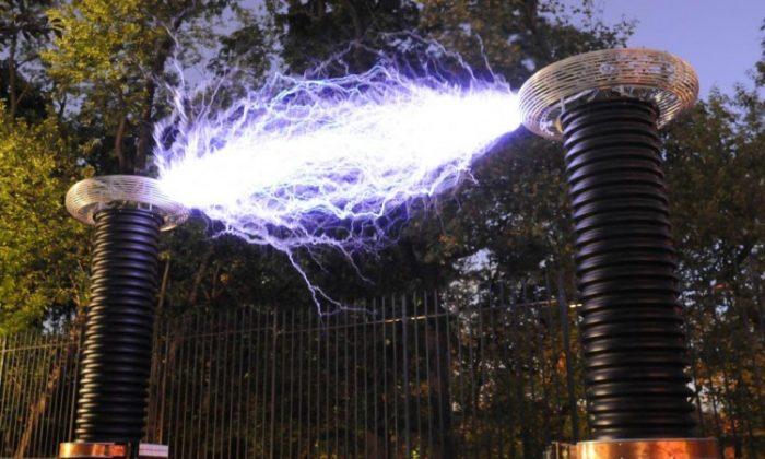 Largest Tesla Coils Ever Will Recreate Natural Lightning