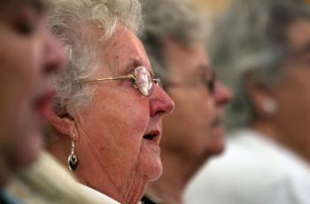 Prescription Drug Use Among Seniors on the Rise: Study