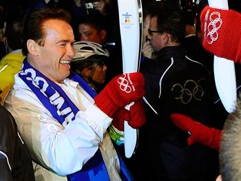 Olympic Torch Spends Its Final Day in Downtown Vancouver