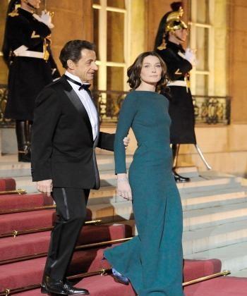 French First Lady Wears Roland Mouret