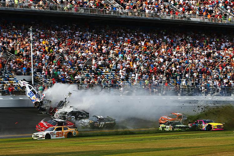 Stewart Wins NASCAR Nationwide DriveforCOPD 300 as Crash Sends Debris Into Crowd