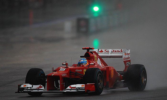 Alonso Wins Wet Malaysian Grand Prix