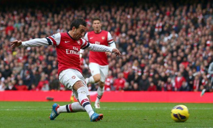 Arsenal Crushes 10-Man Spurs After Adebayor Moment of Madness