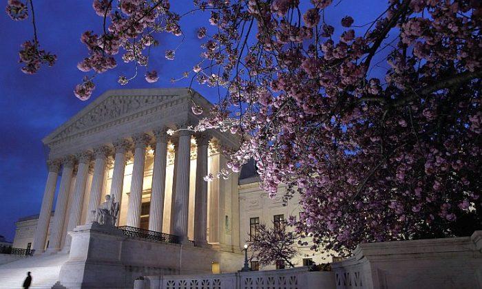 High Court Debates ‘Coercion’ in ACA’s Medicaid Expansion