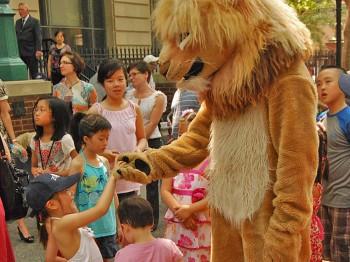 ‘One World, Many Stories’: Summer Reading in New York Launches with Fanfare